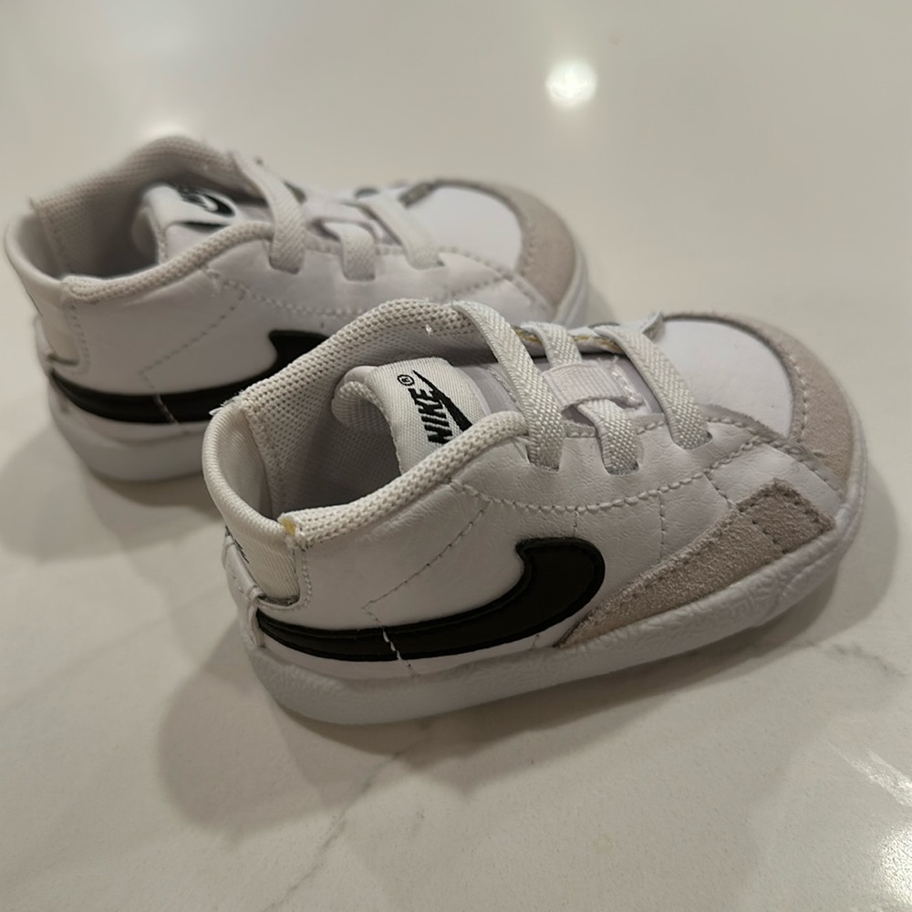 Nike Blazer Mid Crib Bootie